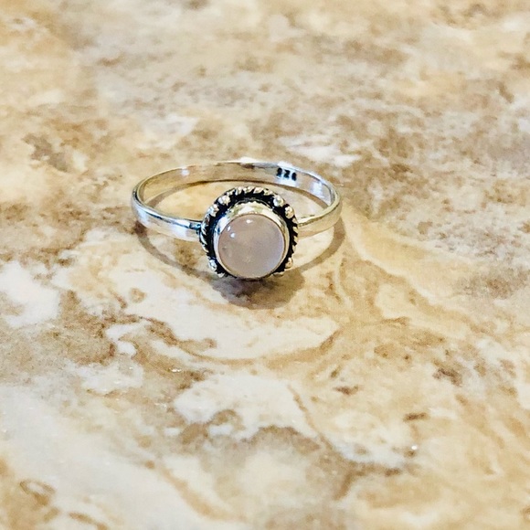 Vintage Jewelry - Sterling Silver Ring 925 Rose Quartz Stone Chakra